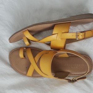 New Directions yellow Glandy sandals